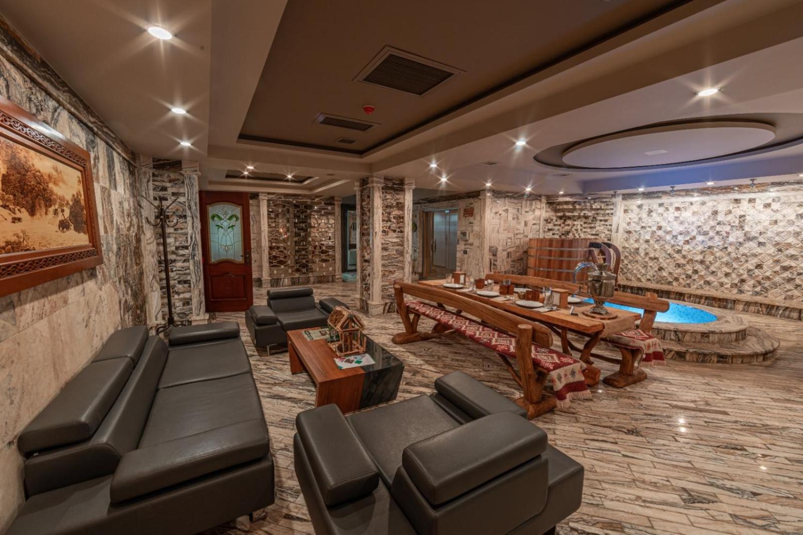 Green City Resort Hotel Баку Екстериор снимка