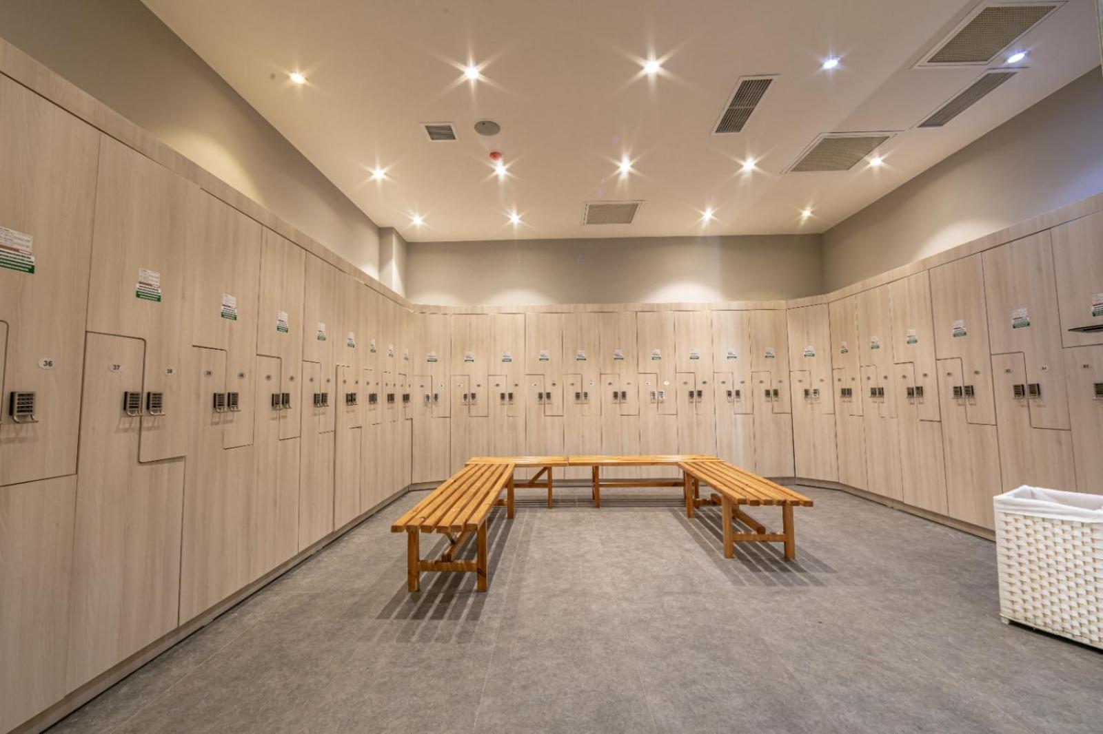 Green City Resort Hotel Баку Екстериор снимка