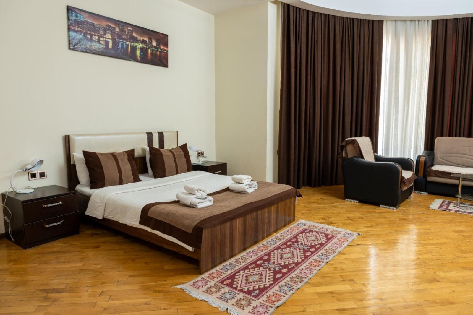 Green City Resort Hotel Баку Екстериор снимка
