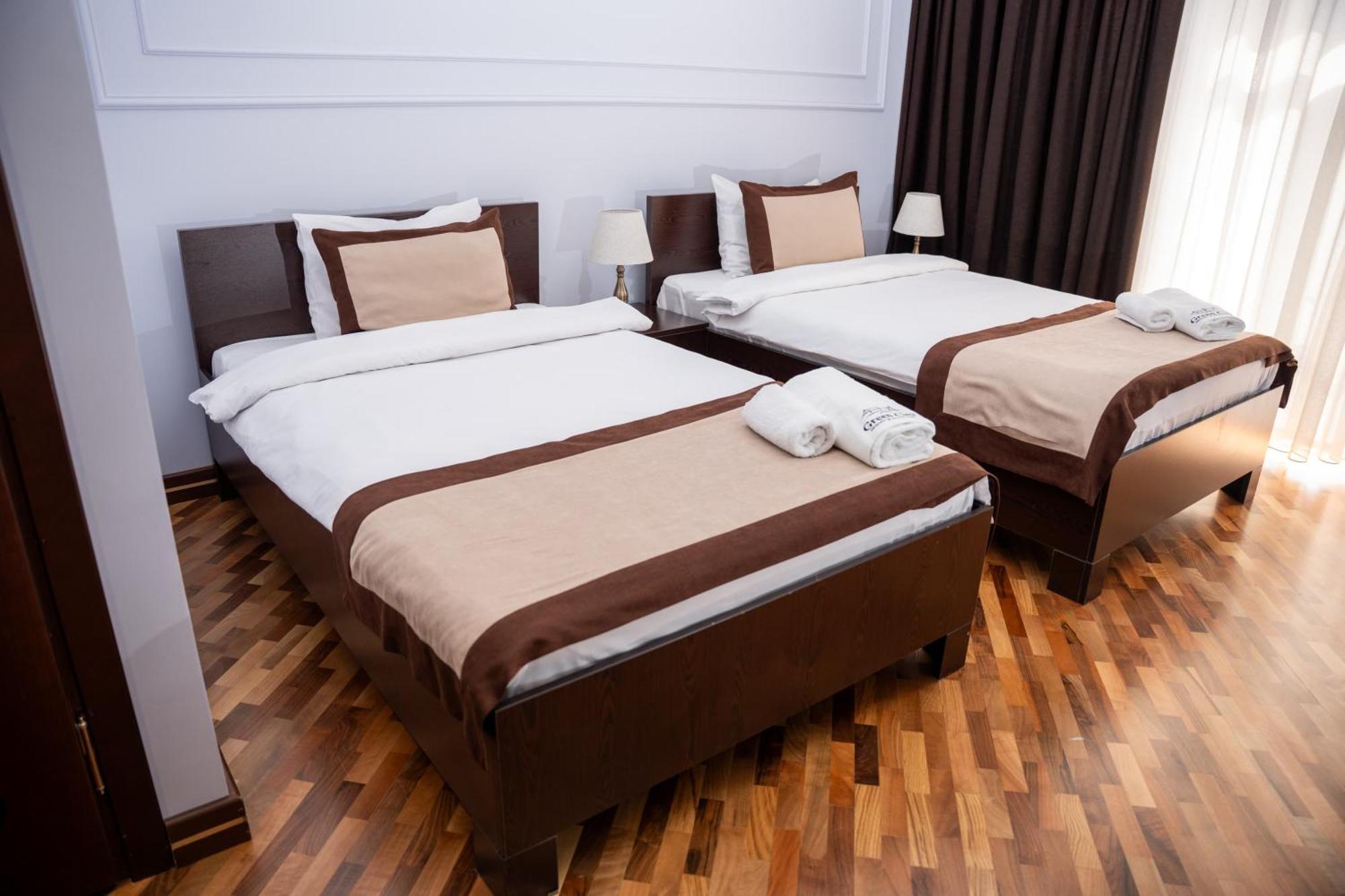 Green City Resort Hotel Баку Екстериор снимка