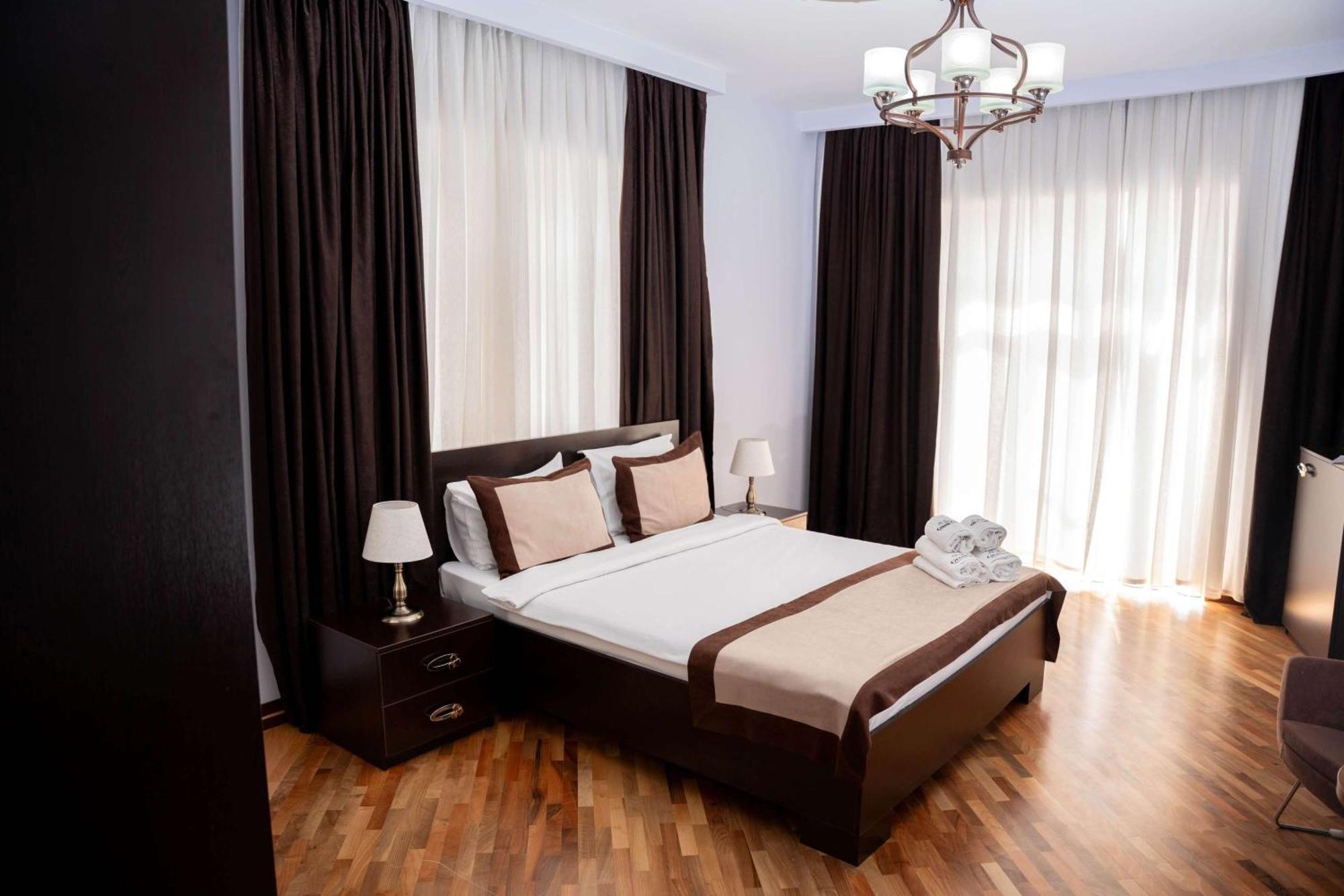 Green City Resort Hotel Баку Екстериор снимка