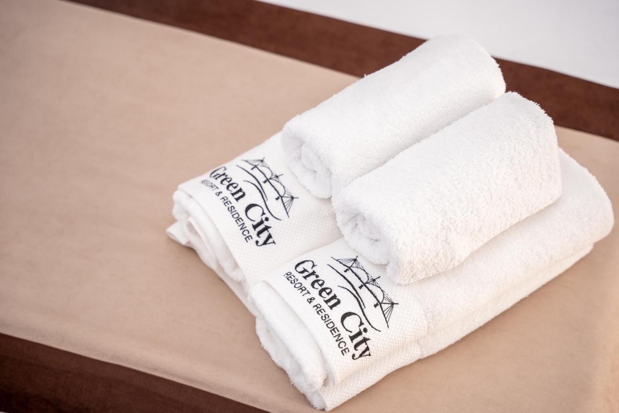 Green City Resort Hotel Баку Екстериор снимка